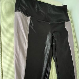 Shiny black & purple leggings